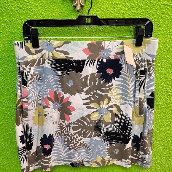 Talbots Yellow and White Skorts - Picture 1 of 3